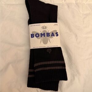 NWT Bombas Donation Socks Black Large Honeycomb Antimicrobial